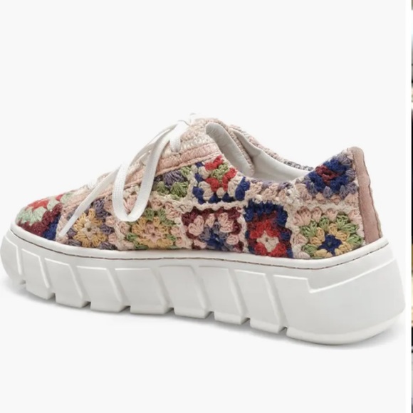 Free People “Catch Me if You Can” platform sneaker. Worn x2 Multicolor - Picture 2 of 12